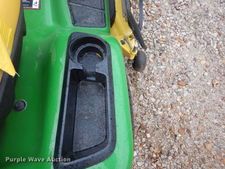 image for item GC9384 2010 John Deere X320 lawn mower