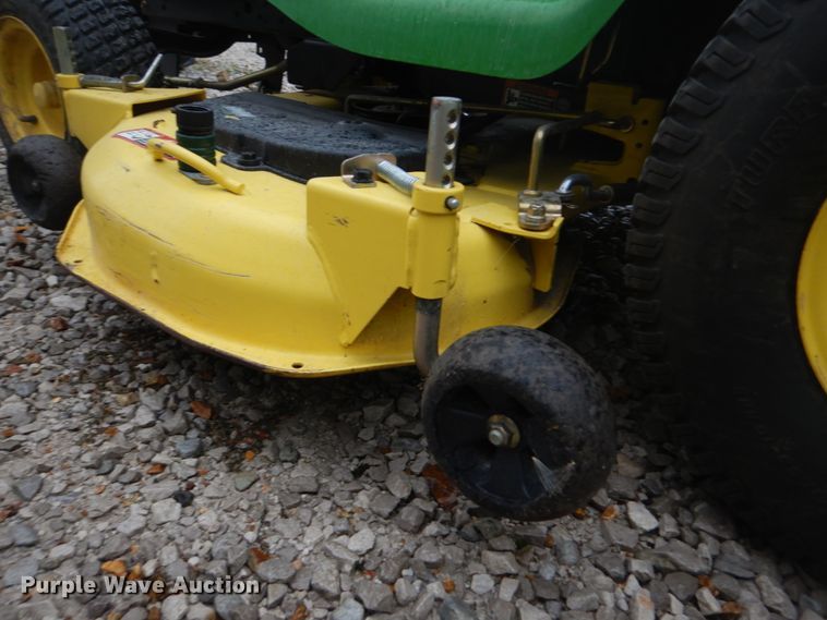 image for item GC9384 2010 John Deere X320 lawn mower