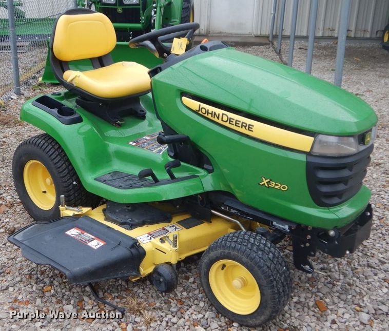 image for item GC9384 2010 John Deere X320 lawn mower