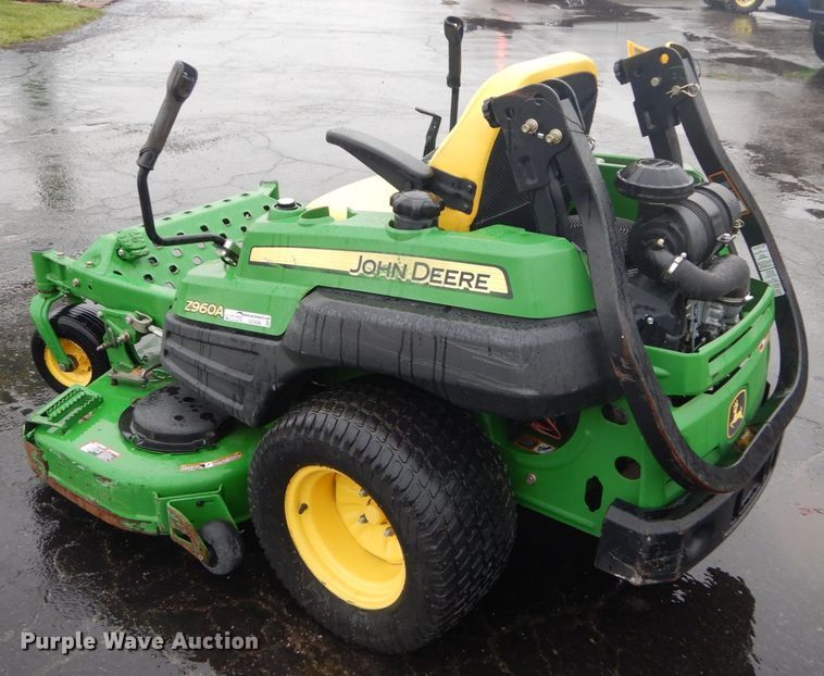 image for item GC9386 2011 John Deere 960A ZTR lawn mower