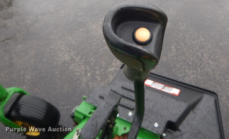 image for item GC9386 2011 John Deere 960A ZTR lawn mower