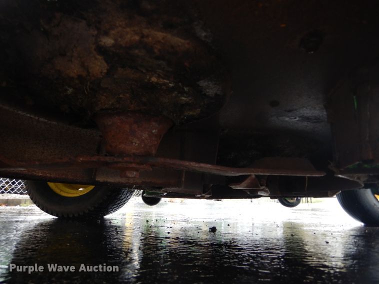 image for item GC9386 2011 John Deere 960A ZTR lawn mower