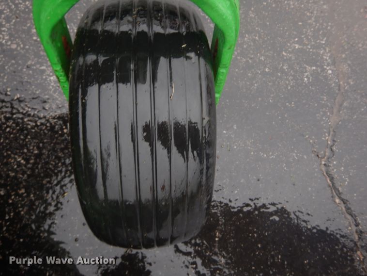 image for item GC9386 2011 John Deere 960A ZTR lawn mower