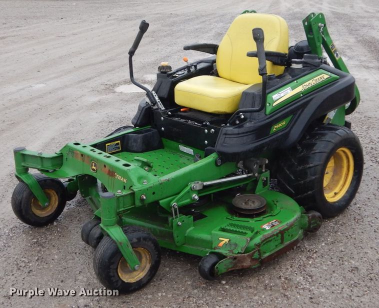 image for item GC9387 2016 John Deere Z930R ZTR lawn mower