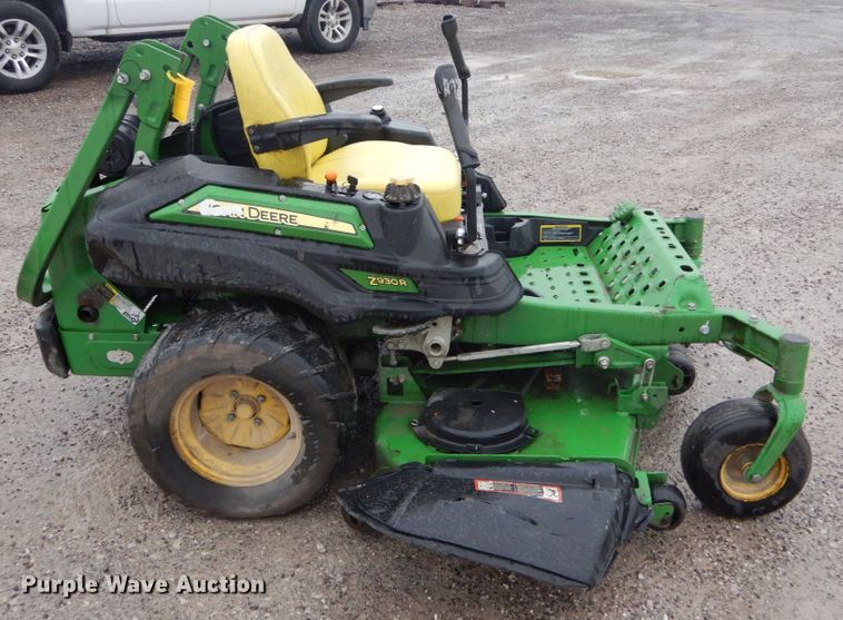 image for item GC9387 2016 John Deere Z930R ZTR lawn mower