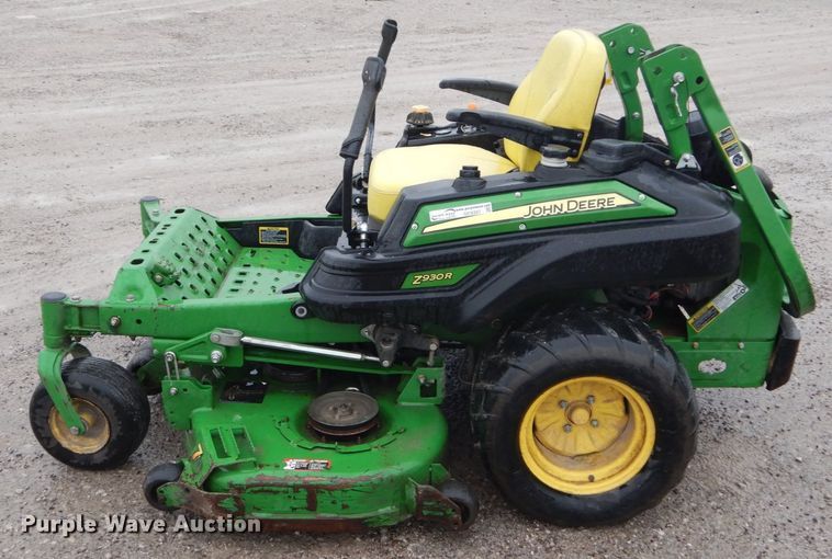 image for item GC9387 2016 John Deere Z930R ZTR lawn mower