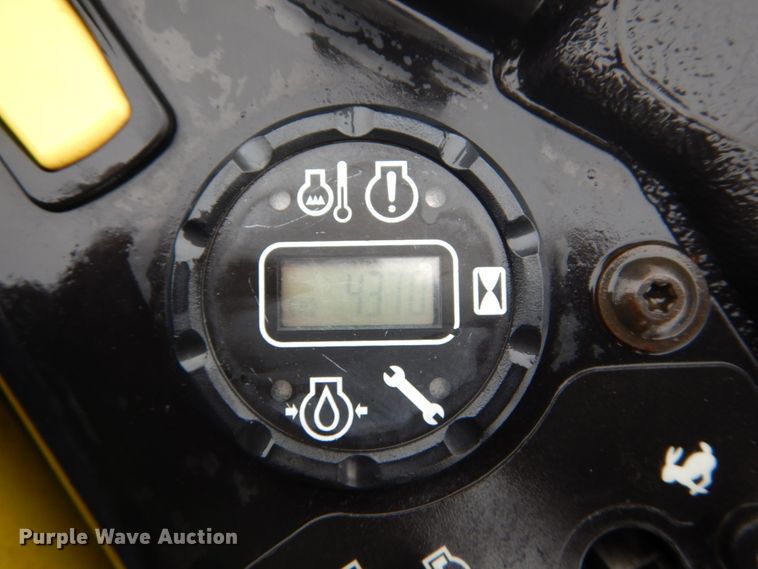 image for item GC9387 2016 John Deere Z930R ZTR lawn mower