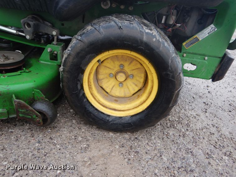 image for item GC9387 2016 John Deere Z930R ZTR lawn mower