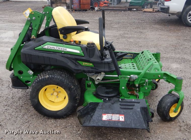 image for item GC9388 2015 John Deere Z950M ZTR lawn mower