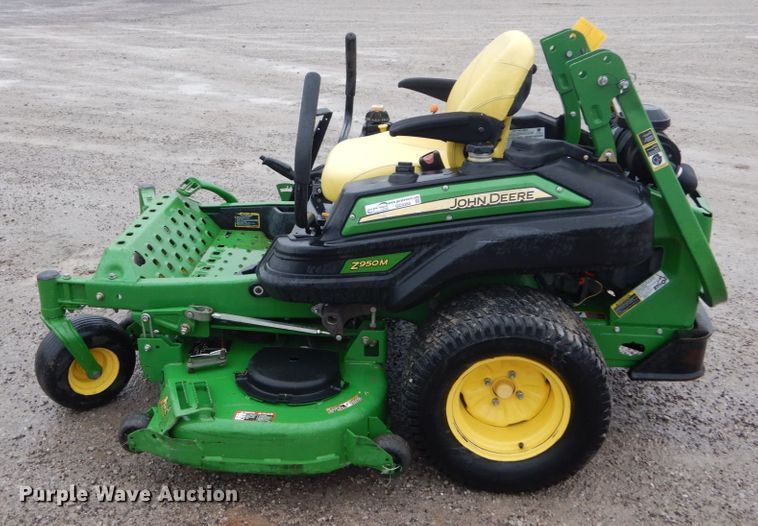 image for item GC9388 2015 John Deere Z950M ZTR lawn mower