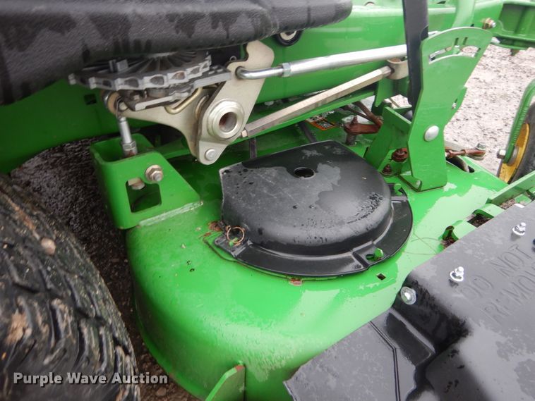 image for item GC9388 2015 John Deere Z950M ZTR lawn mower