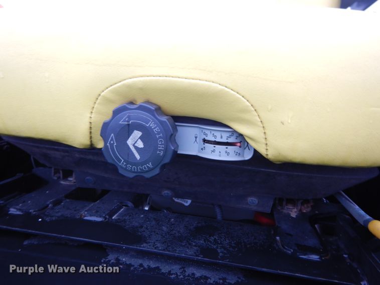 image for item GC9388 2015 John Deere Z950M ZTR lawn mower