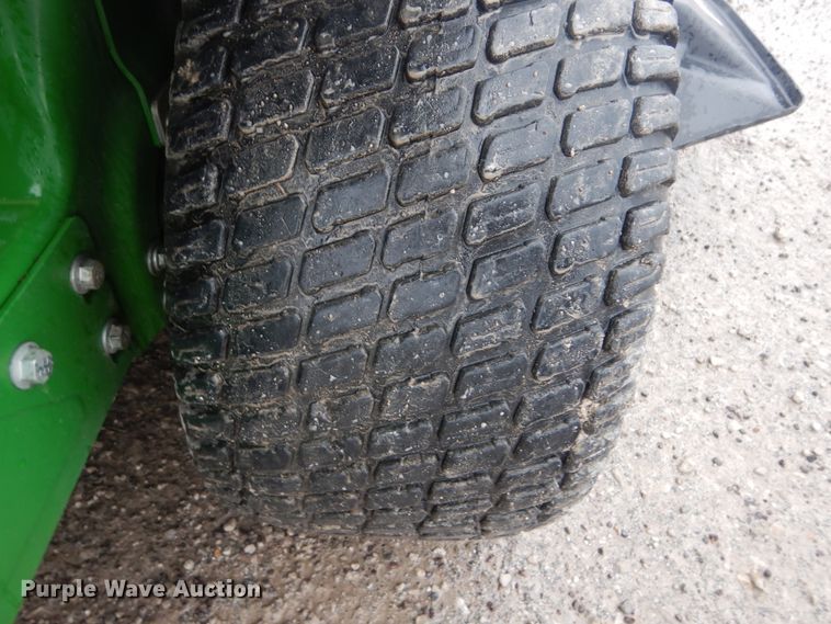 image for item GC9388 2015 John Deere Z950M ZTR lawn mower