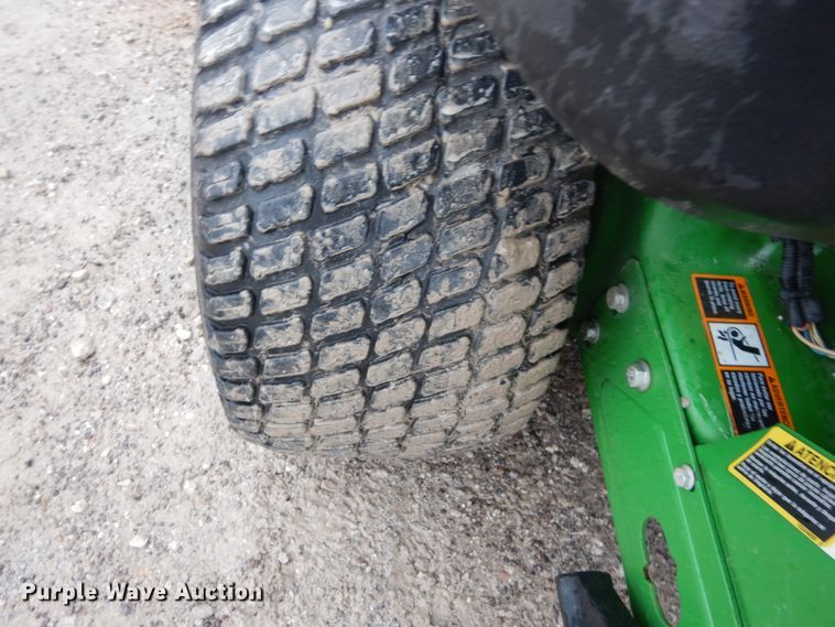 image for item GC9388 2015 John Deere Z950M ZTR lawn mower