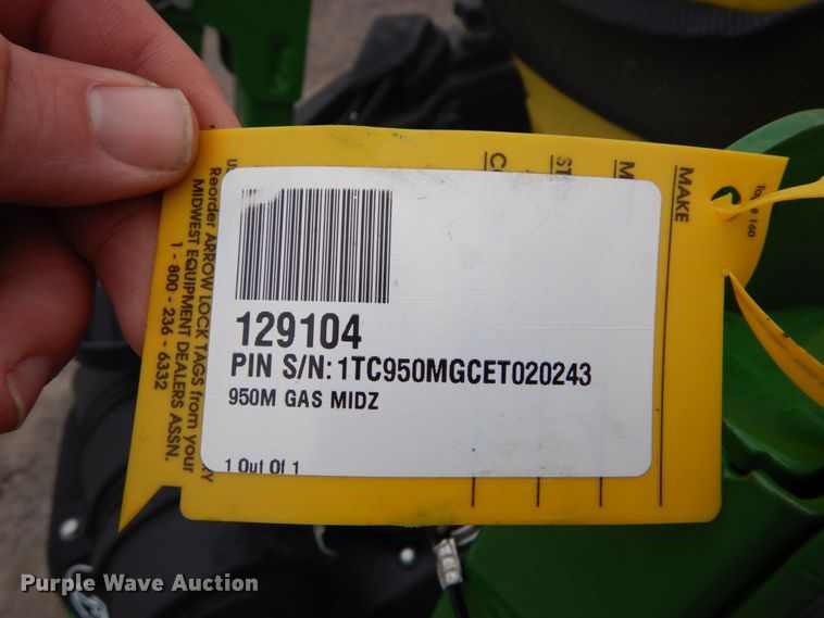 image for item GC9388 2015 John Deere Z950M ZTR lawn mower