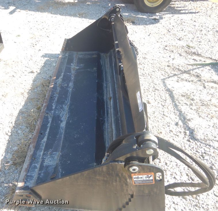 image for item GF9794 John Deere MP84B multi-purpose bucket