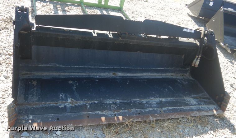 image for item GF9794 John Deere MP84B multi-purpose bucket