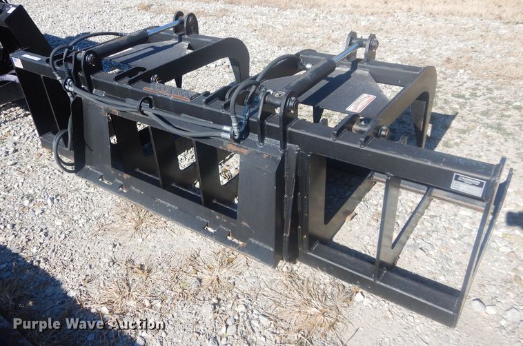 image for item GF9795 Balemaster SK-STR-EM Grapple 2500 grapple bucket