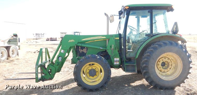 image for item GF9830 2007 John Deere 5625 tractor