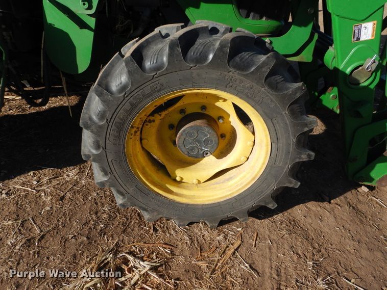 image for item GF9830 2007 John Deere 5625 tractor