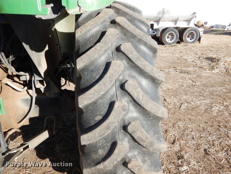 image for item GF9830 2007 John Deere 5625 tractor