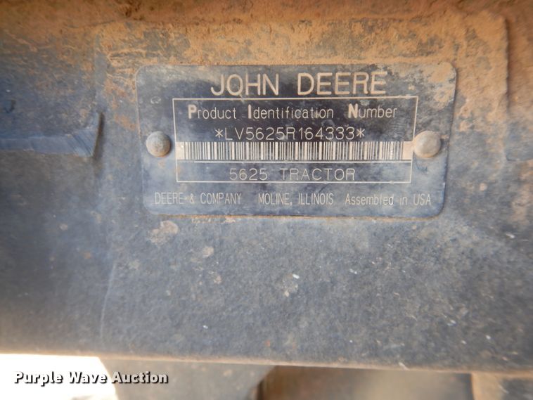 image for item GF9830 2007 John Deere 5625 tractor