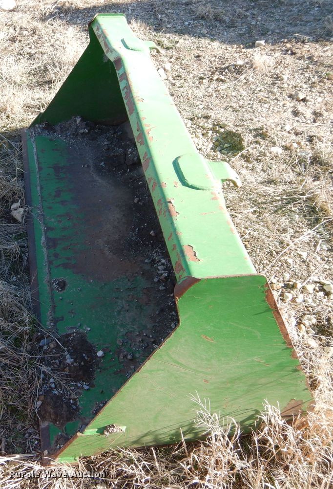 image for item GF9830 2007 John Deere 5625 tractor