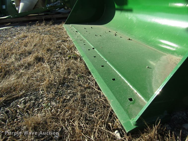 image for item GH9258 2015 John Deere BW15918 85"W bucket
