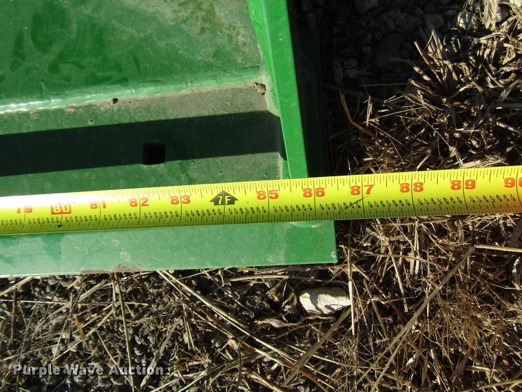 image for item GH9258 2015 John Deere BW15918 85"W bucket