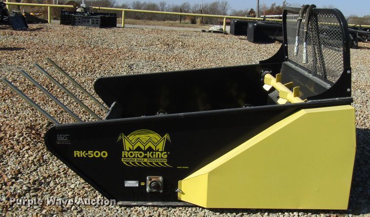 image for item GH9259 2017 MDS Roto-King RK750 round bale processor