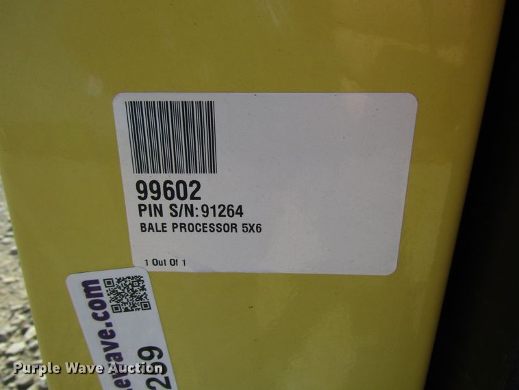 image for item GH9259 2017 MDS Roto-King RK750 round bale processor