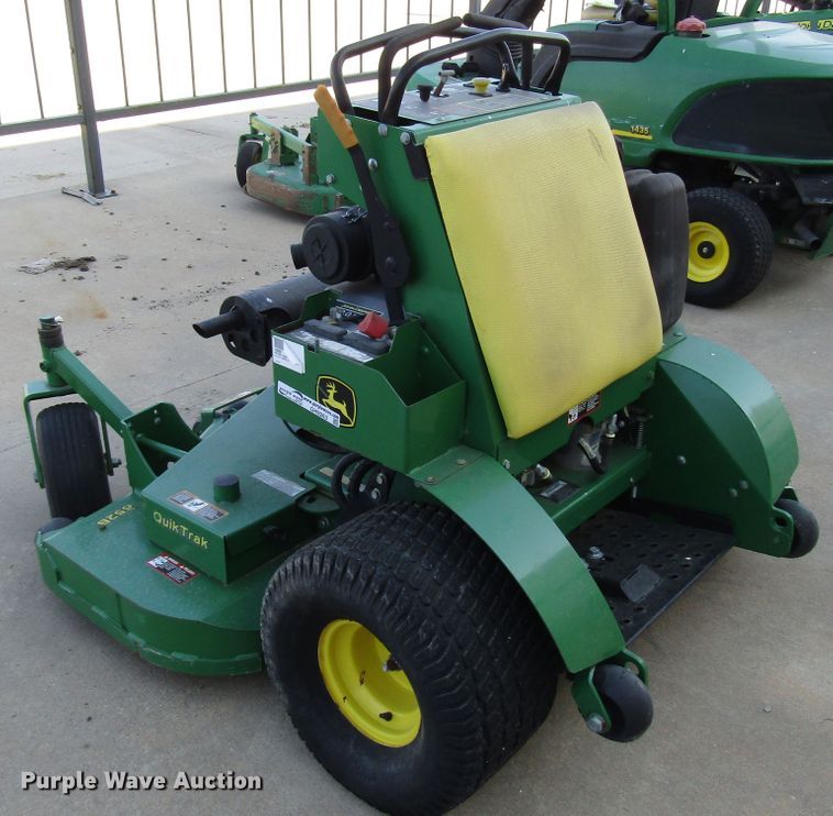 image for item GH9263 2013 John Deere QuikTrak 652B ZTR lawn mower