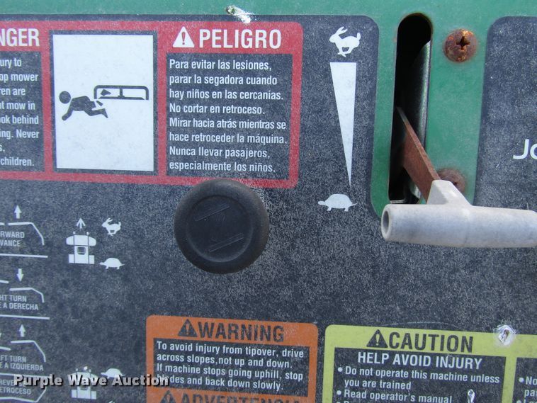 image for item GH9263 2013 John Deere QuikTrak 652B ZTR lawn mower