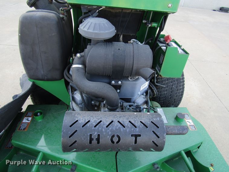 image for item GH9263 2013 John Deere QuikTrak 652B ZTR lawn mower