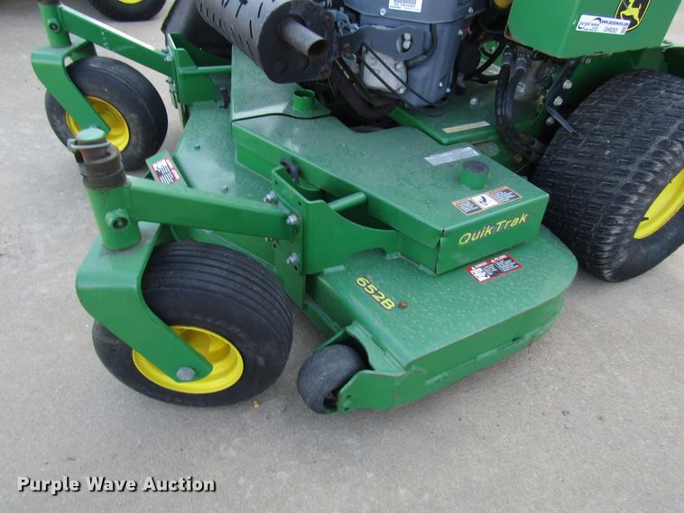 image for item GH9263 2013 John Deere QuikTrak 652B ZTR lawn mower