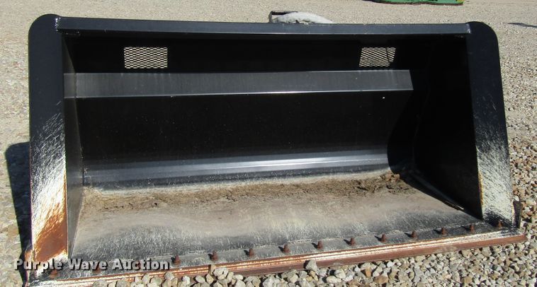 image for item GH9267 2015 Fritsch 84"W high dump bucket