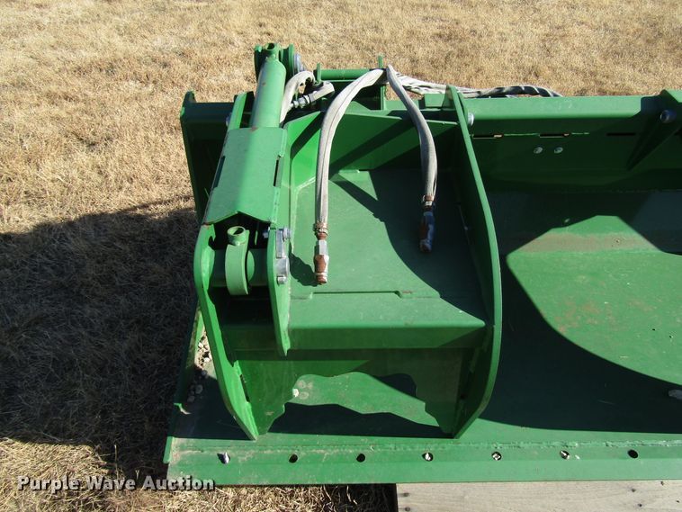 image for item GH9269 2010 Frontier AD12D 76"W grapple bucket