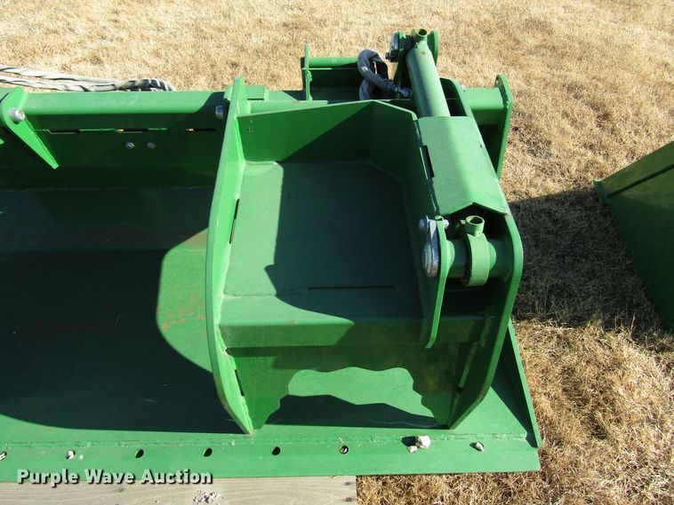 image for item GH9269 2010 Frontier AD12D 76"W grapple bucket