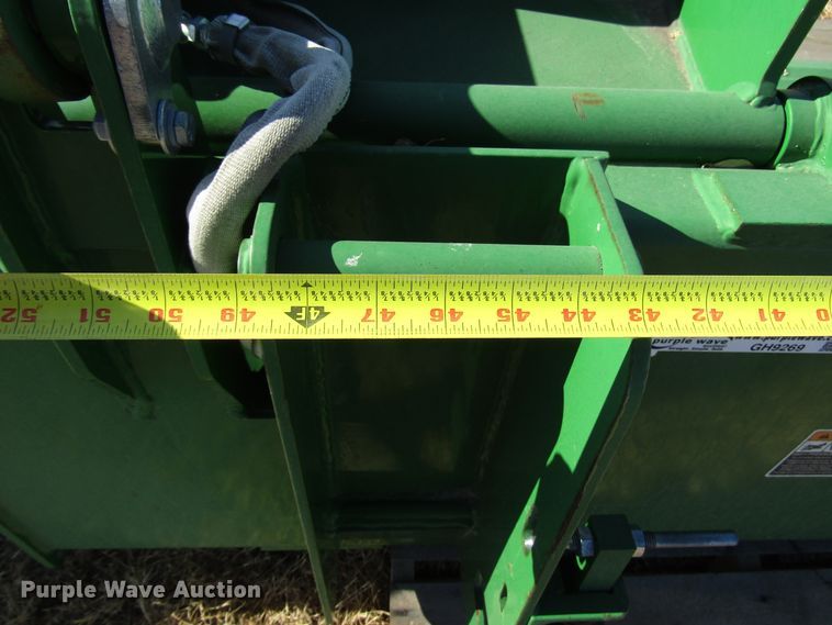 image for item GH9269 2010 Frontier AD12D 76"W grapple bucket