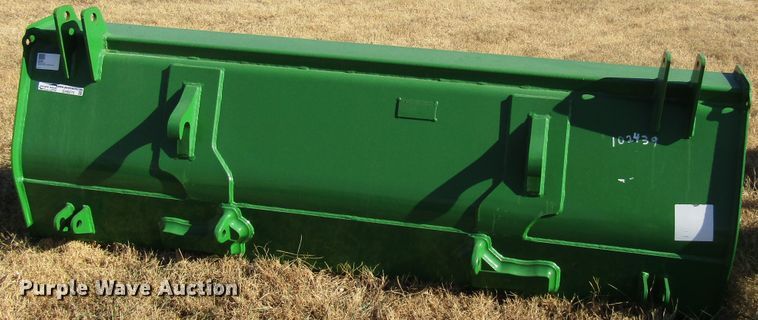 image for item GH9270 John Deere 2150MM 86"W bucket