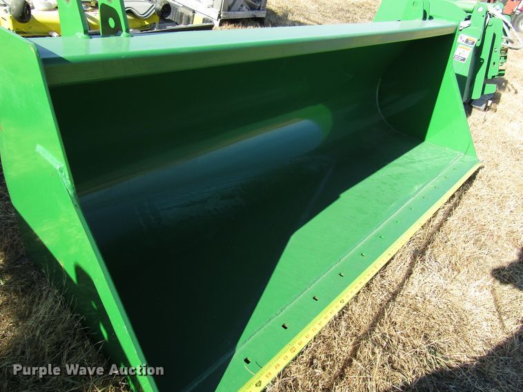 image for item GH9270 John Deere 2150MM 86"W bucket
