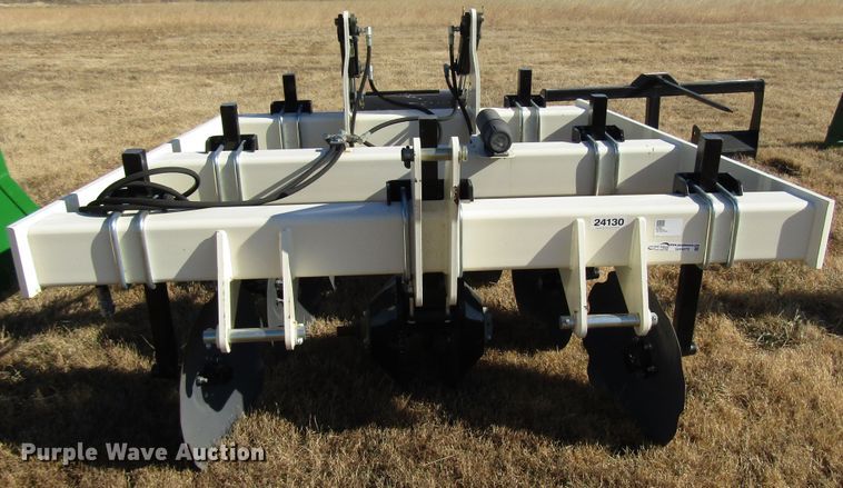 image for item GH9272 2016 Patriot 3Bar track closer