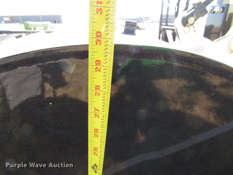 image for item GH9272 2016 Patriot 3Bar track closer