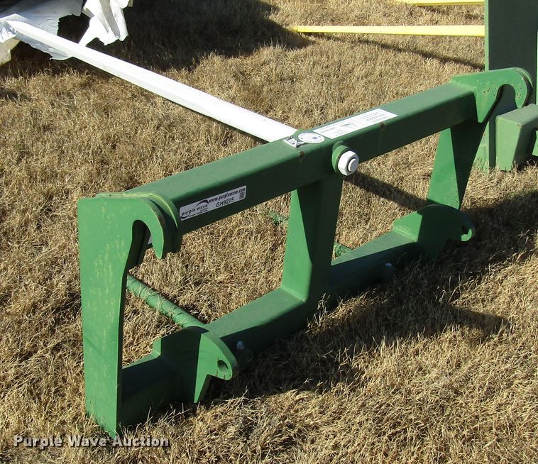 image for item GH9275 2016 Tri-L bale spear