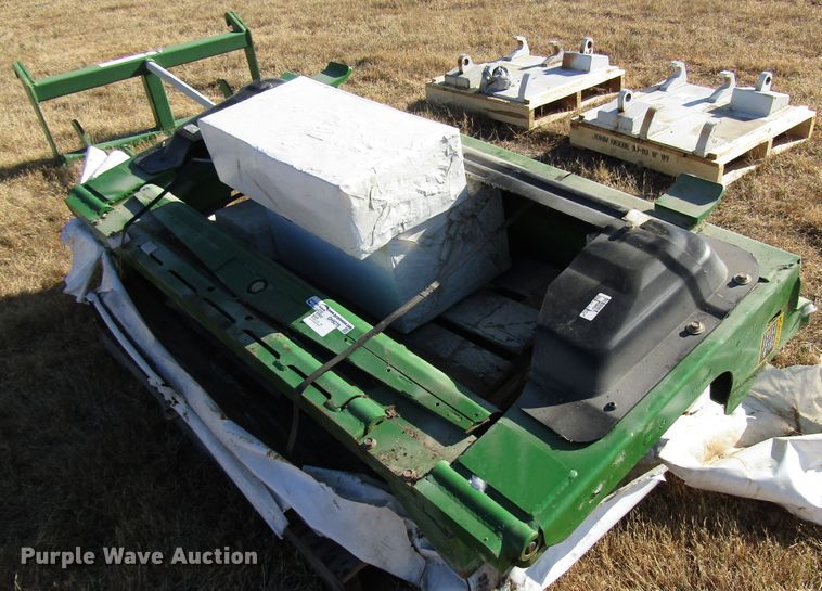 image for item GH9278 2011 Hillco LT700 lateral tilt header system