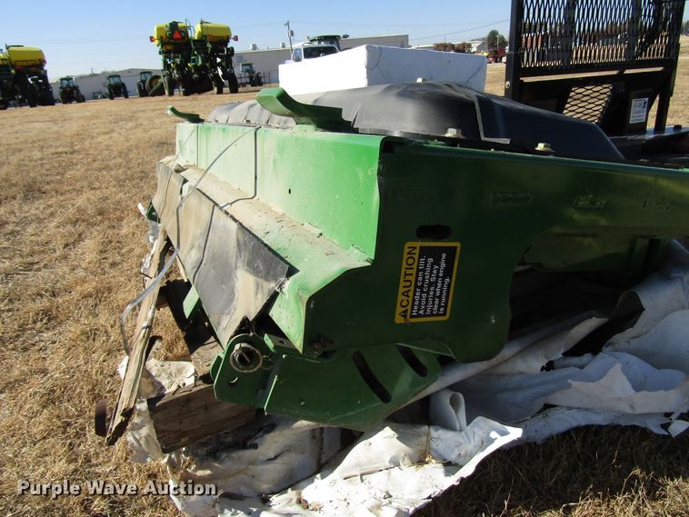 image for item GH9278 2011 Hillco LT700 lateral tilt header system