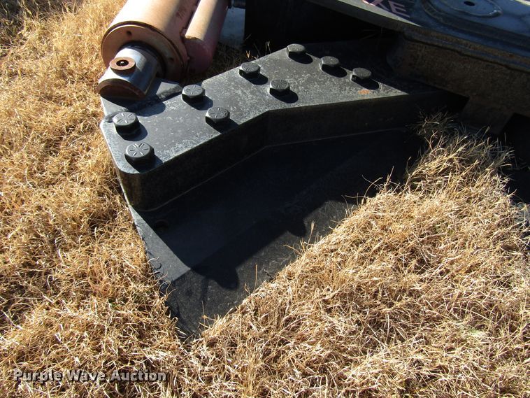 image for item GH9279 2016 Mighty Axe skid steer tree shear