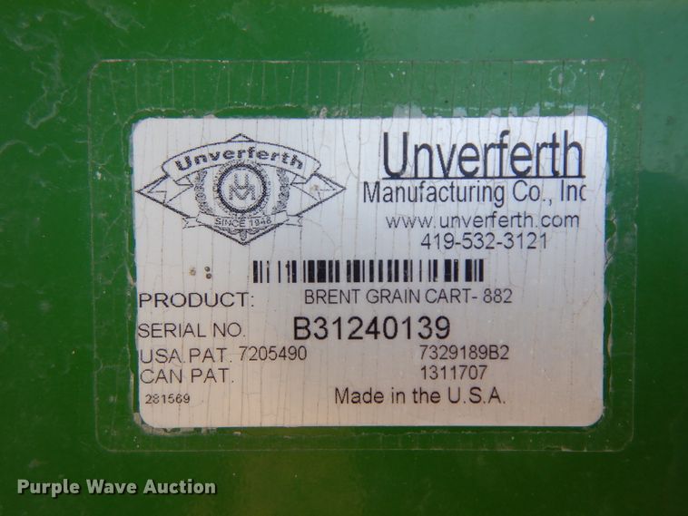 image for item GJ9027 Brent 882 grain cart