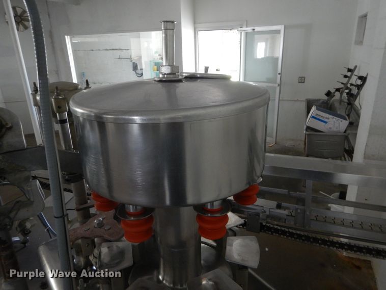 image for item GJ9935 Federal seven head bottle filler