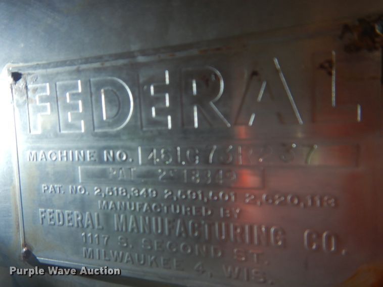 image for item GJ9935 Federal seven head bottle filler